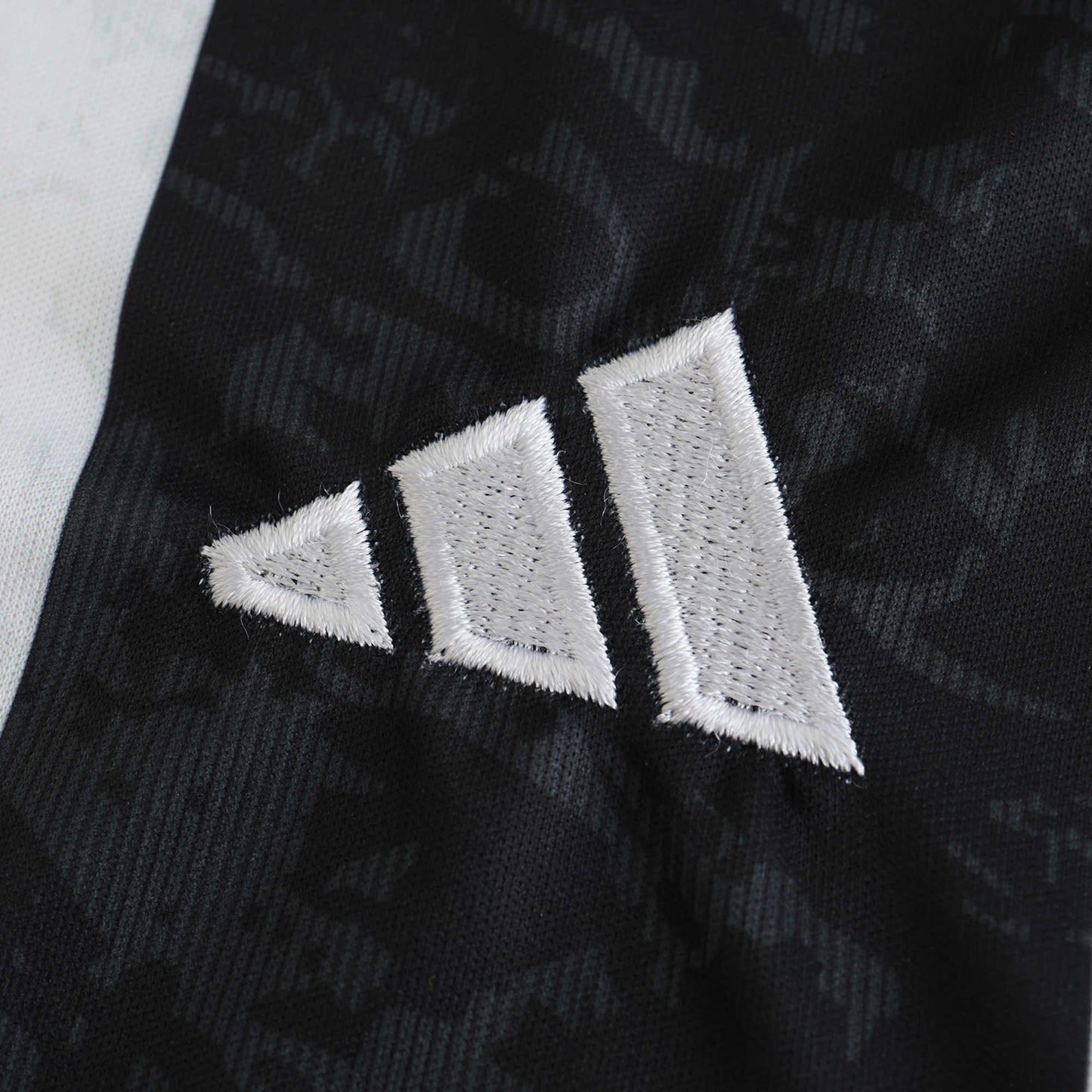 Juventus 2024/25 Home Kit - Fan Edition (Kids) - The Jersey Vault