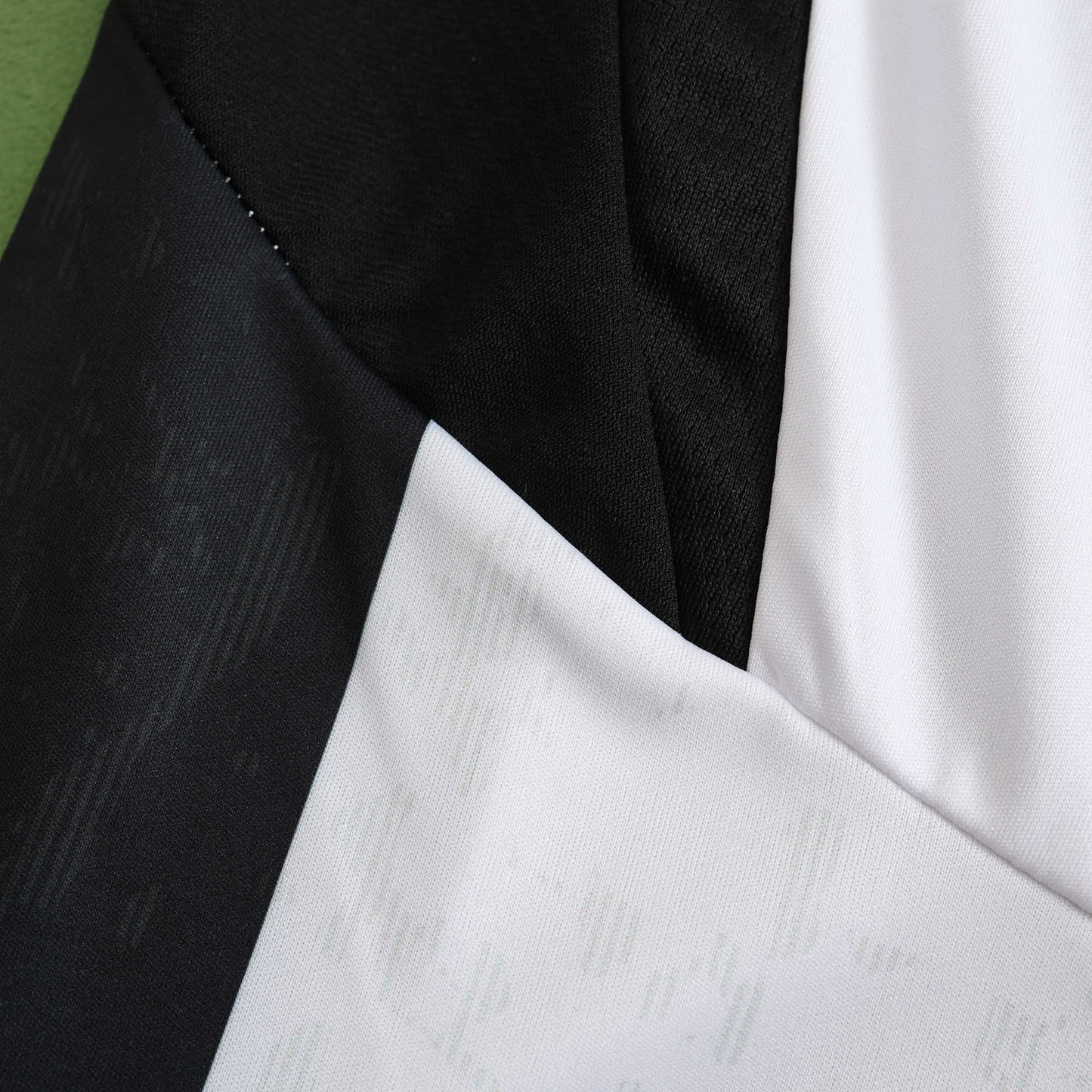 Juventus 2024/25 Home Jersey - Fan Edition - The Jersey Vault