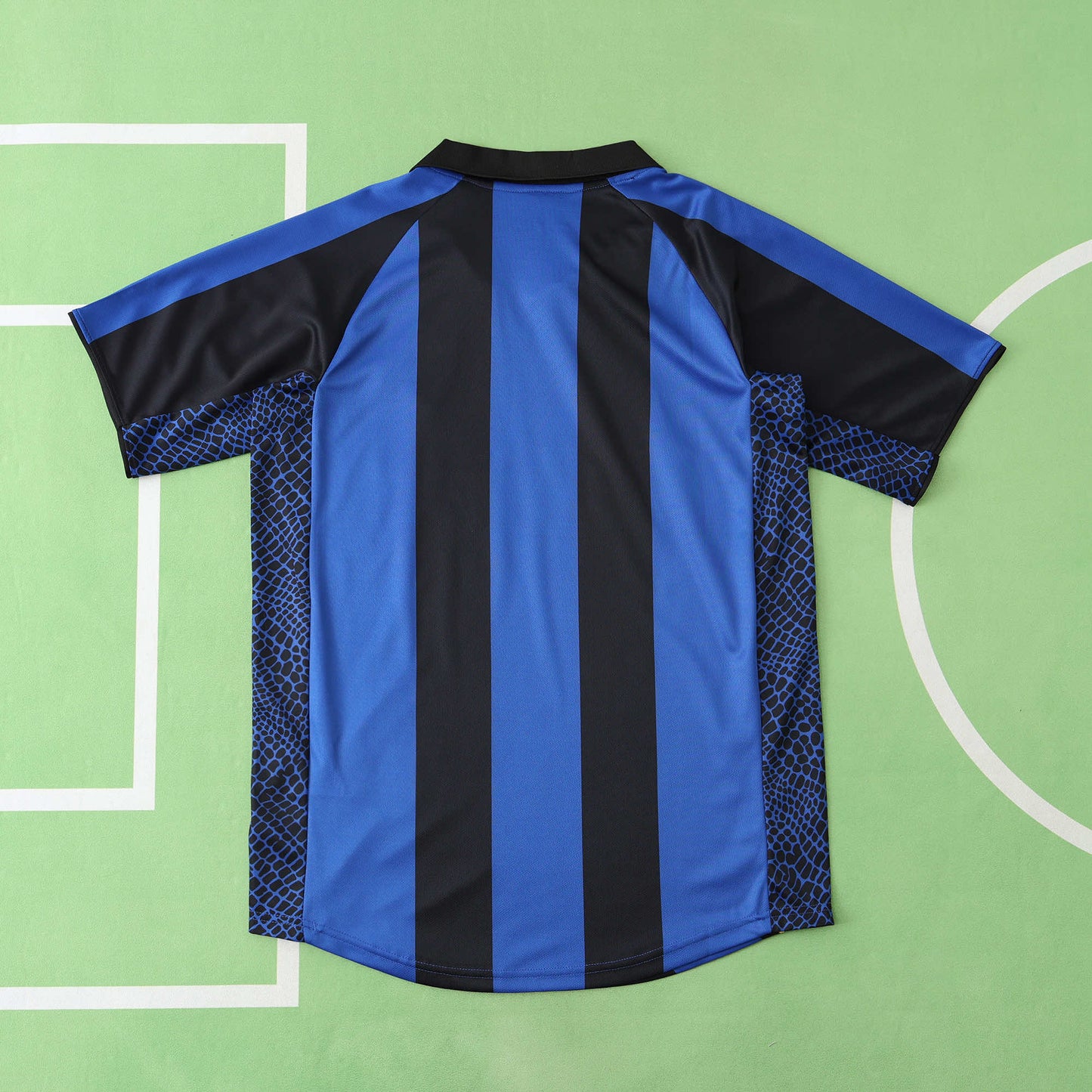 Inter Milan 2001/02 Home Jersey - Retro Edition