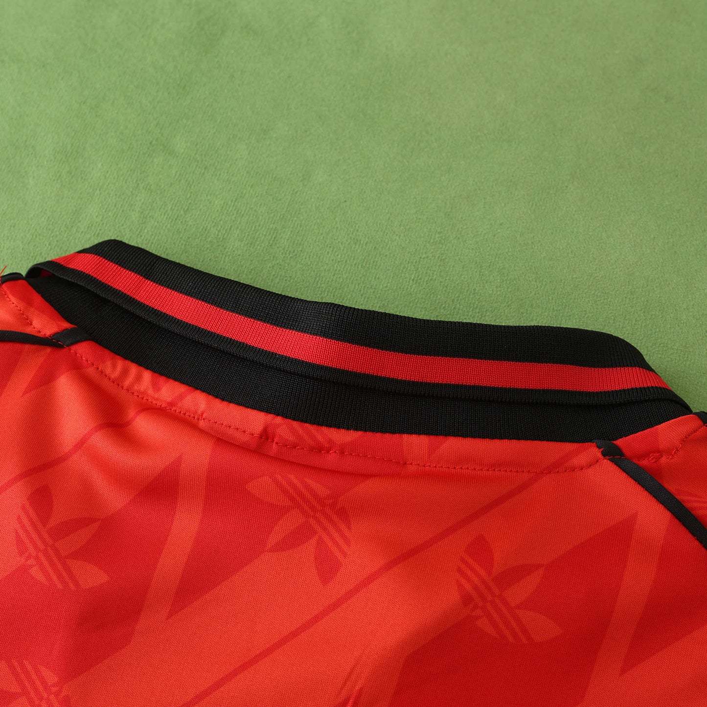 CR Flamengo 2024/25 Red Training Jersey - Fan Edition