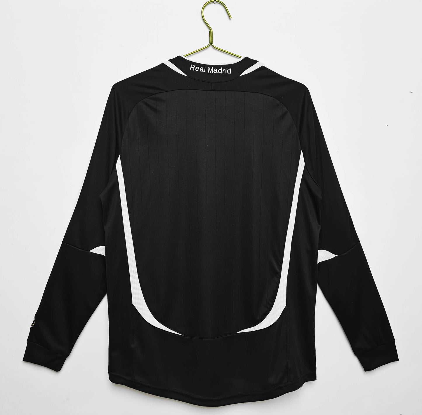 Real Madrid 2006/07 Longsleeved Third Jersey - Retro Edition - The Jersey Vault