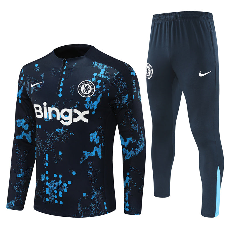 Chelsea 2024/25 Training Tracksuit (Black Glitch)