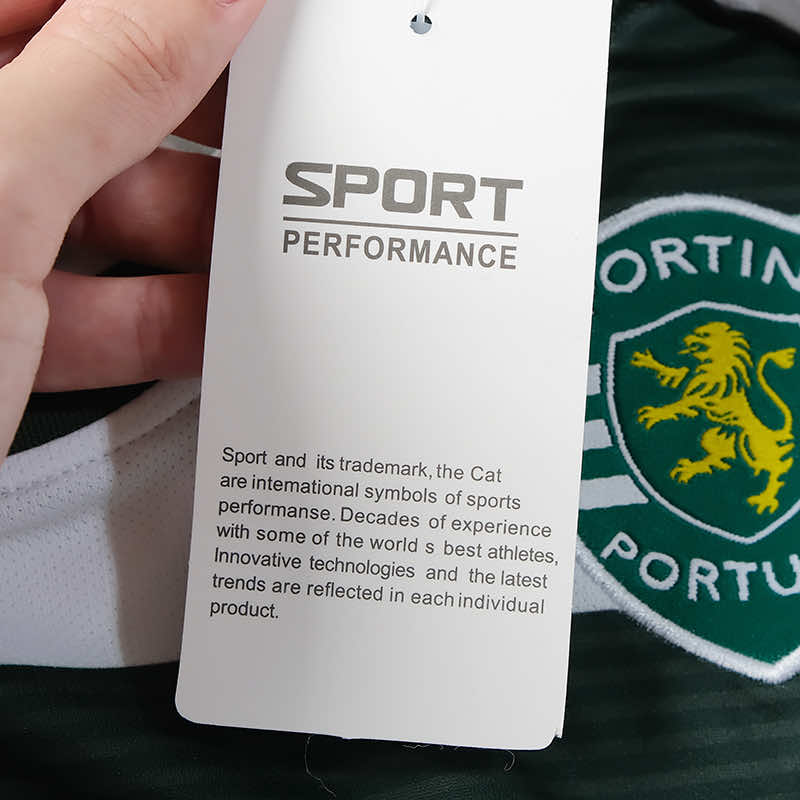 Sporting CP 2001/02 Home Jersey - Retro Edition