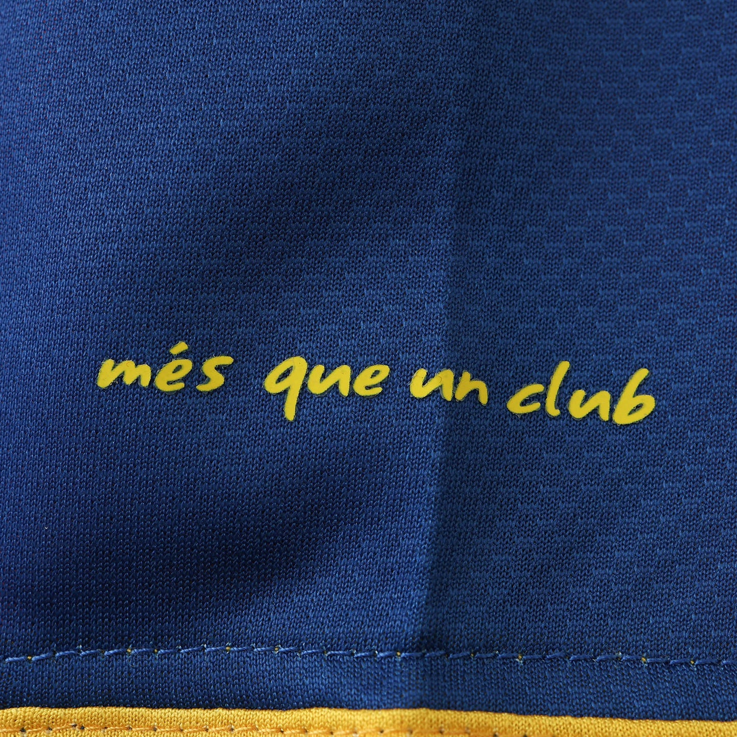 FC Barcelona 2010/11 Home Jersey - Retro Edition