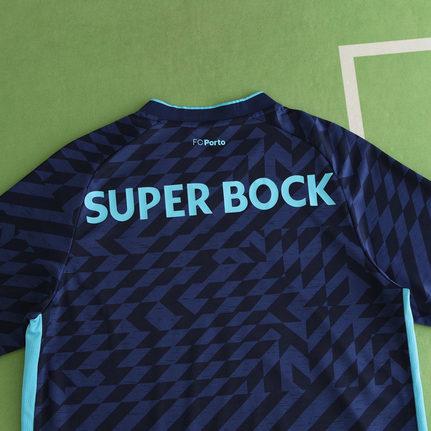Porto 2024/25 Third Jersey - Fan Edition