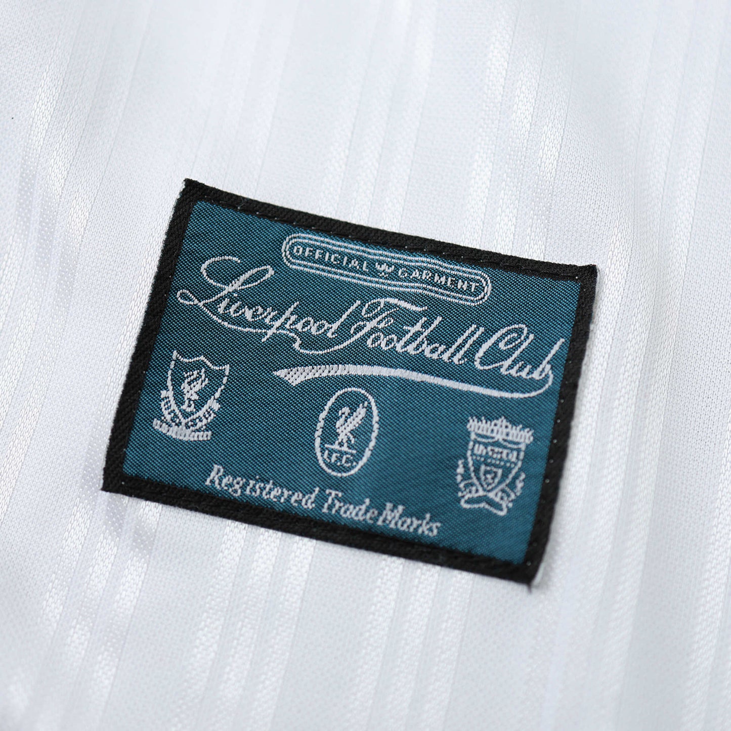 Liverpool 1995/96 Away Jersey - Retro Edition