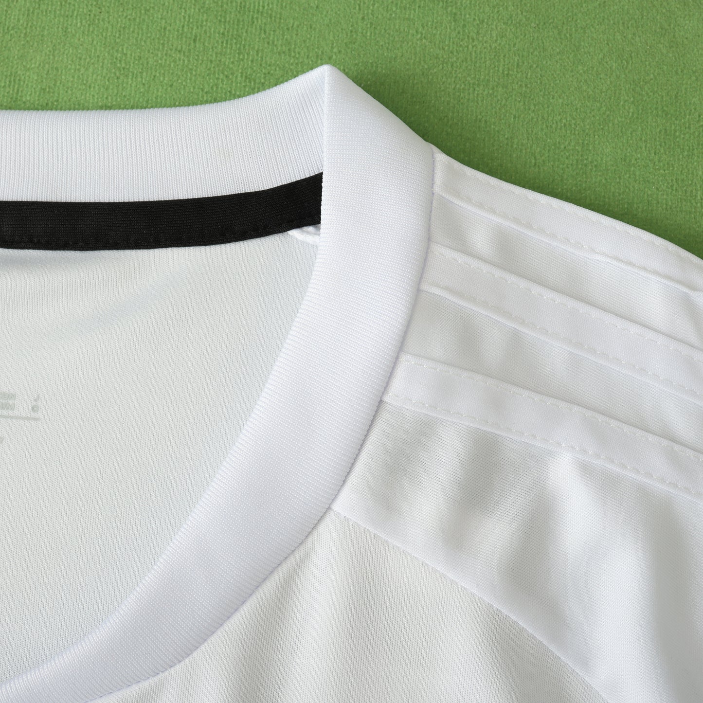 Arsenal 2024/25 White Jersey - Special Edition