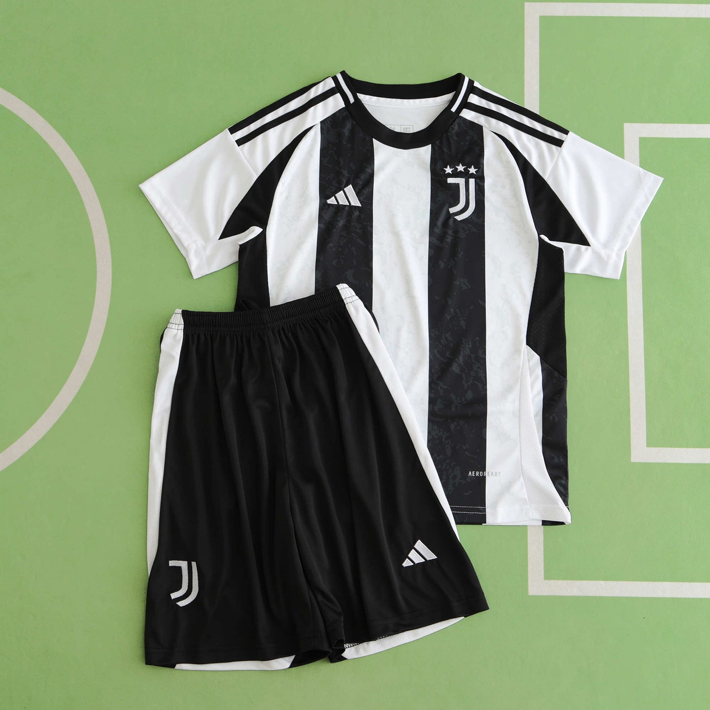 Juventus 2024/25 Home Kit - Fan Edition (Kids) - The Jersey Vault