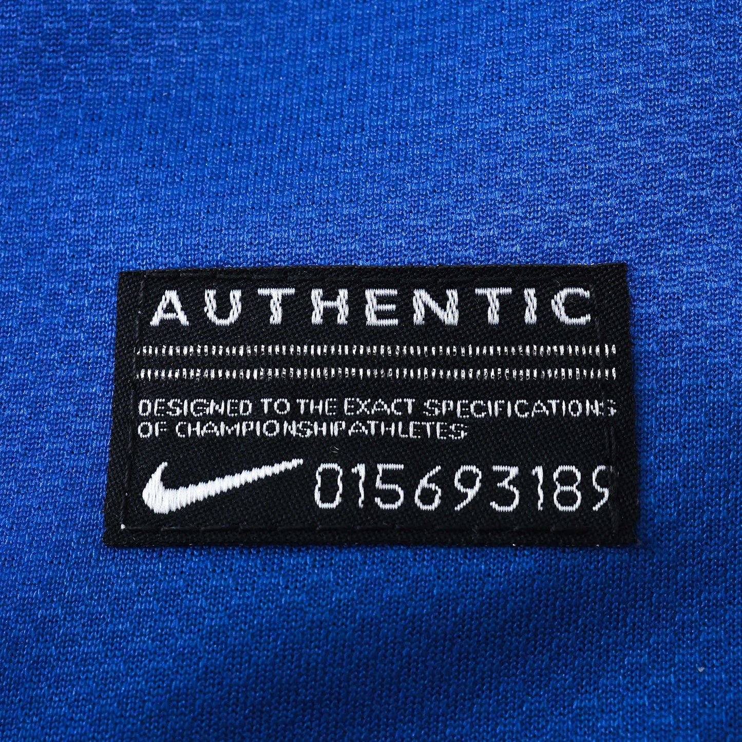 FC Barcelona 2010/11 Longsleeved Home Jersey - Retro Edition