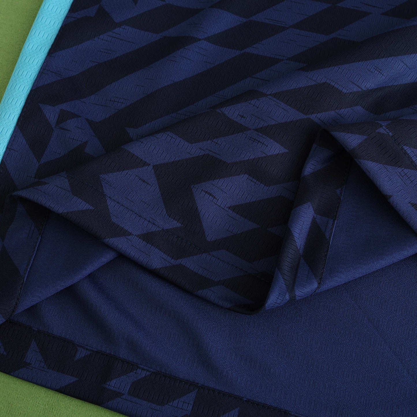 Porto 2024/25 Third Jersey - Fan Edition