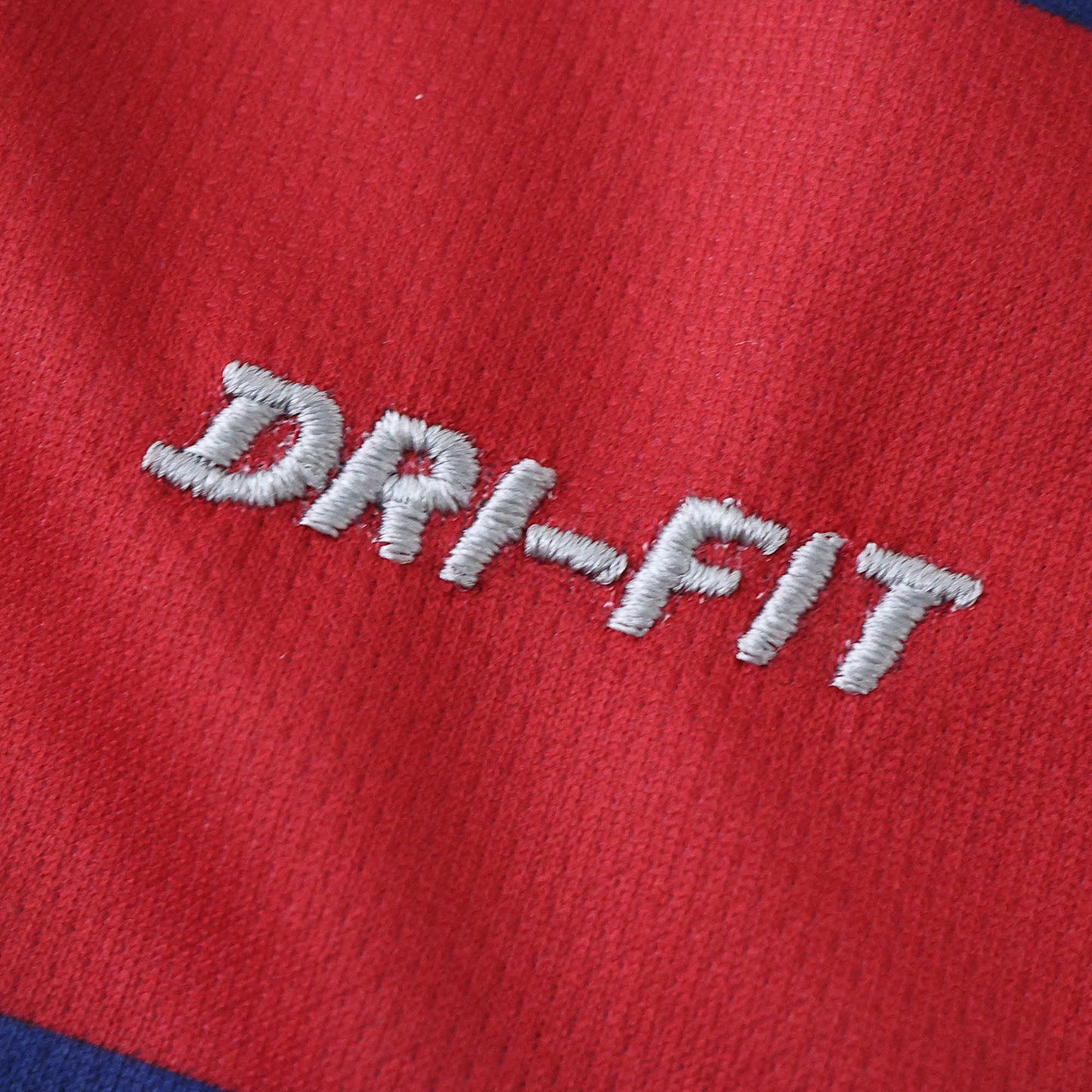 FC Barcelona 2015/16 Home Kit - Retro Edition (Kids) - The Jersey Vault
