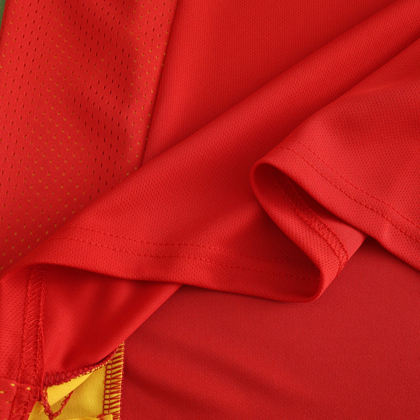 Spain 2002/03 Home Jersey - Retro Edition