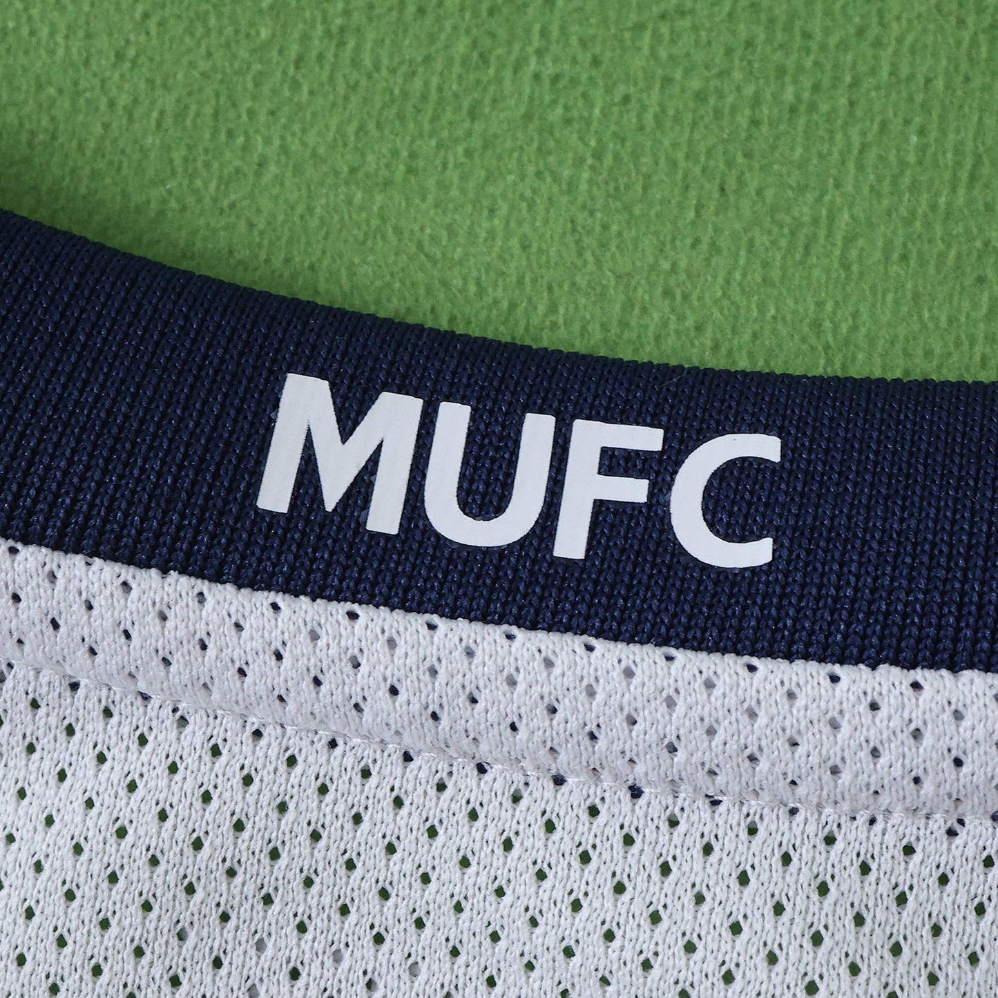Manchester United 2008/09 Third Kit - Retro Edition (Kids)