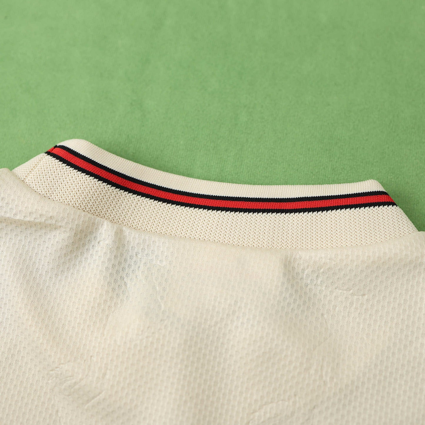 Liverpool 1996/97 Away Jersey - Retro Edition