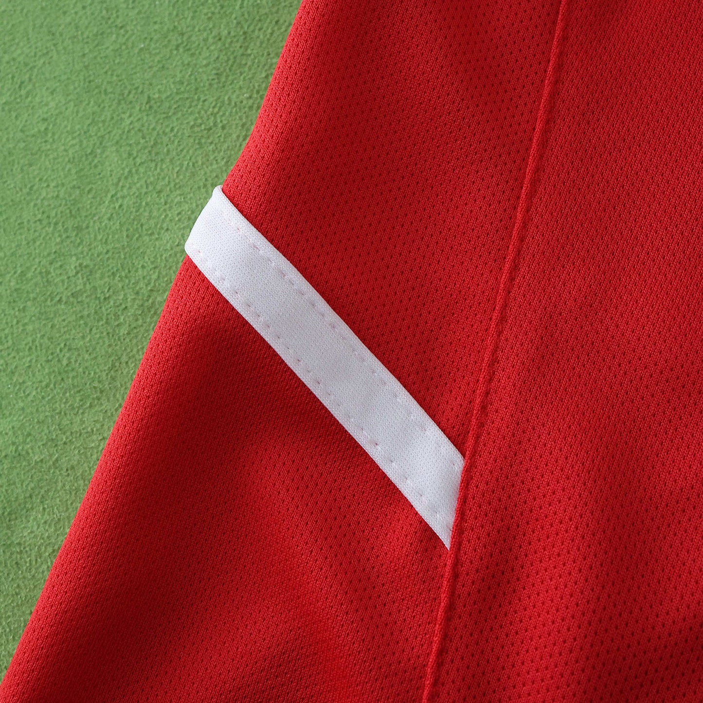 Arsenal 2004/05 Home Kit- Retro Edition (Kids)