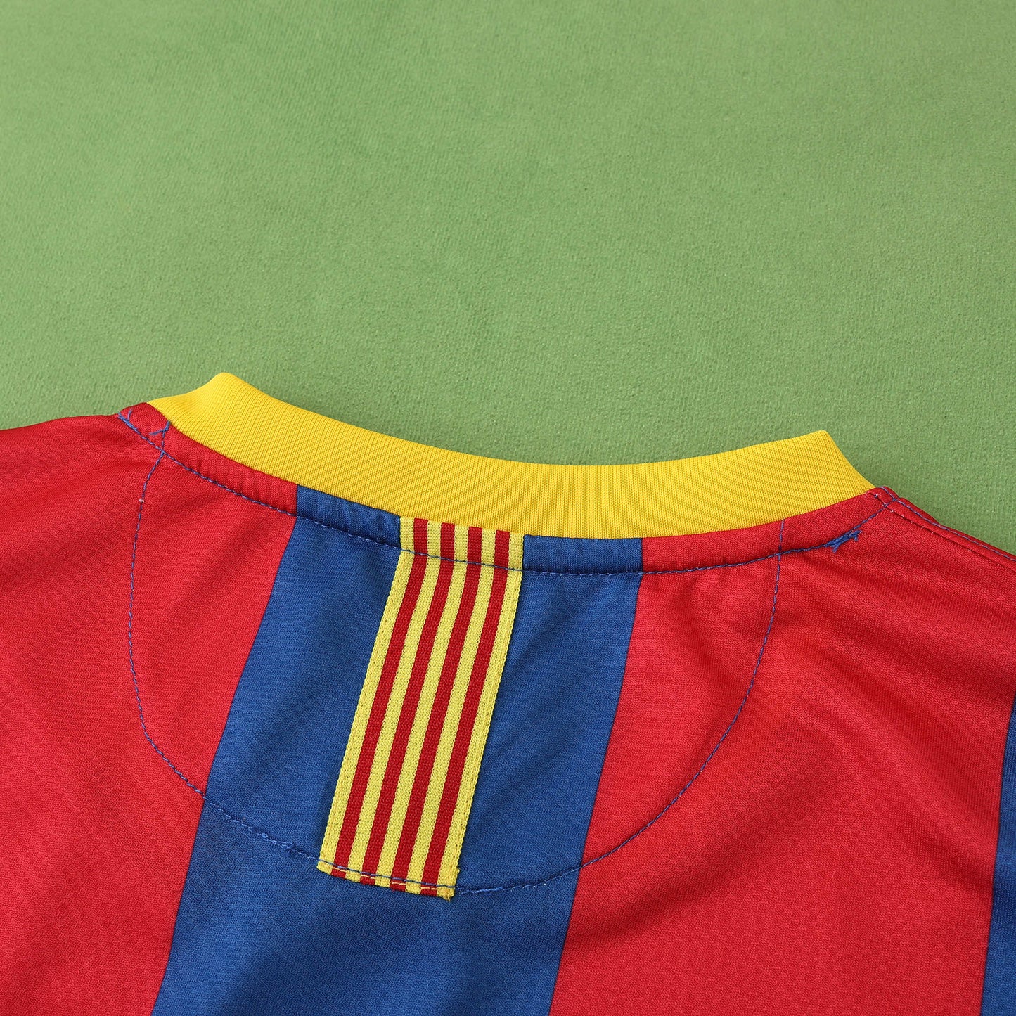 FC Barcelona 2010/11 Home Jersey - Retro Edition
