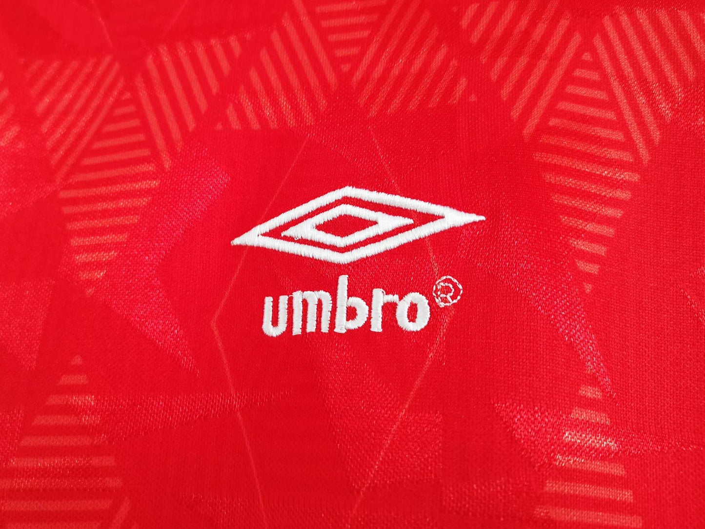 England 1990/01 Jersey - Retro Edition (Red) - The Jersey Vault