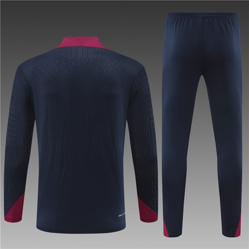 England 2024/25 Training Tracksuit (Deep Blue)