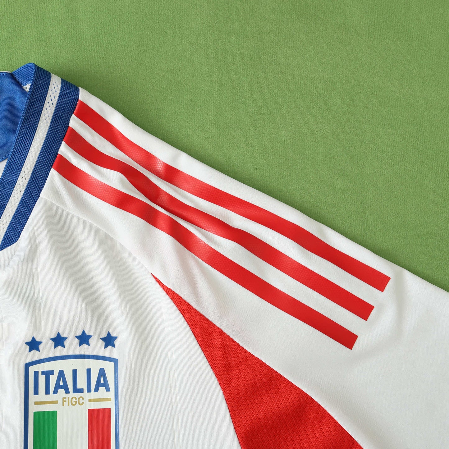 Italy 2024/2025 Away Jersey - Player Edition