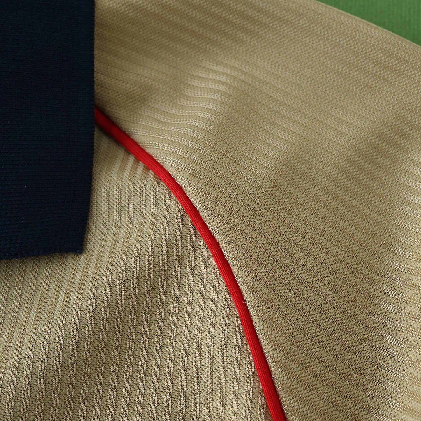 Arsenal 2001/02 Away Kit- Retro Edition (Kids)