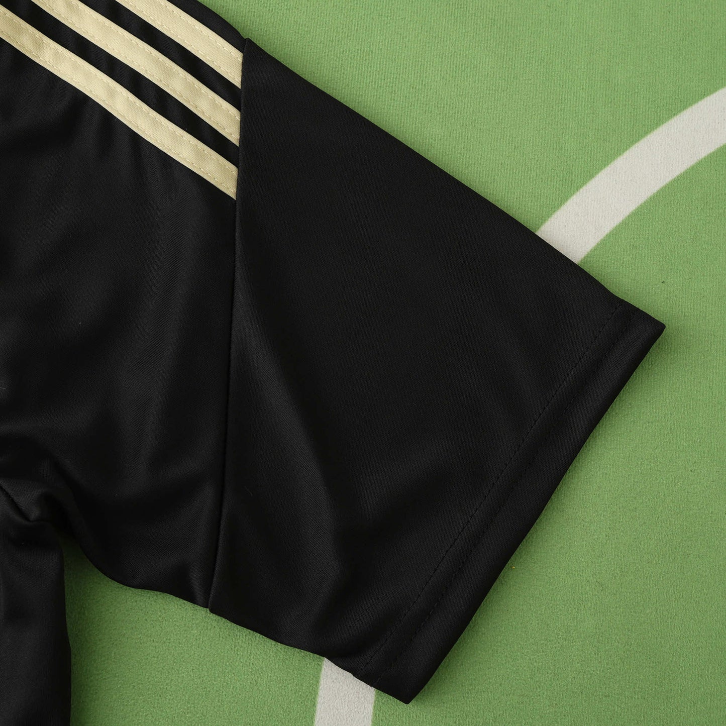 Algeria 2024/25 Royal Gold Concept Jersey - Special Edition (black)