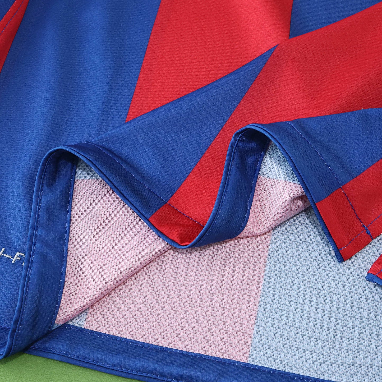 FC Barcelona 2010/11 Longsleeved Home Jersey - Retro Edition