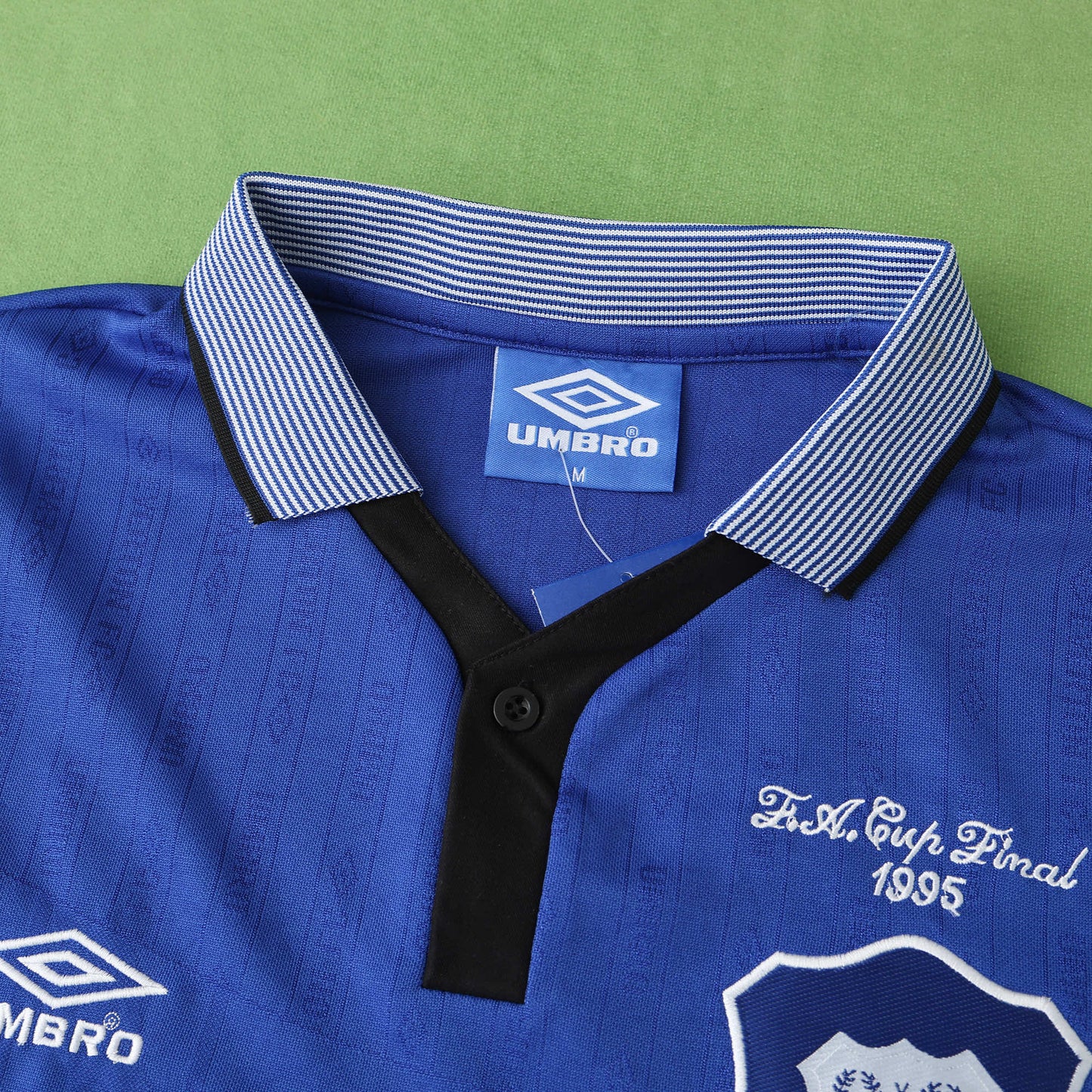 Everton 1995/96 Home Jersey - Retro Edition