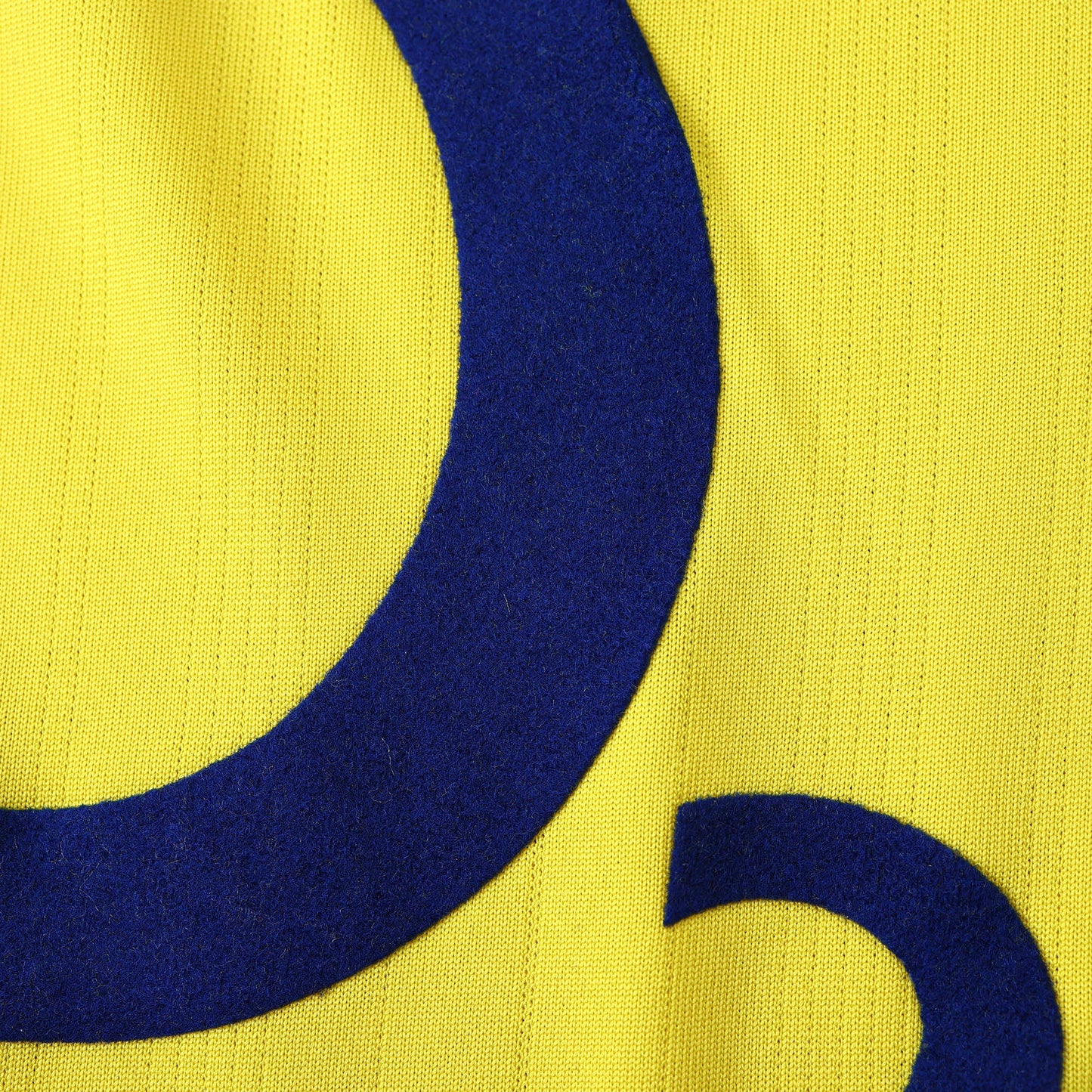Arsenal 2004/05 Away Jersey - Retro Edition