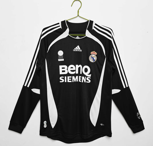 Real Madrid 2006/07 Longsleeved Third Jersey - Retro Edition - The Jersey Vault