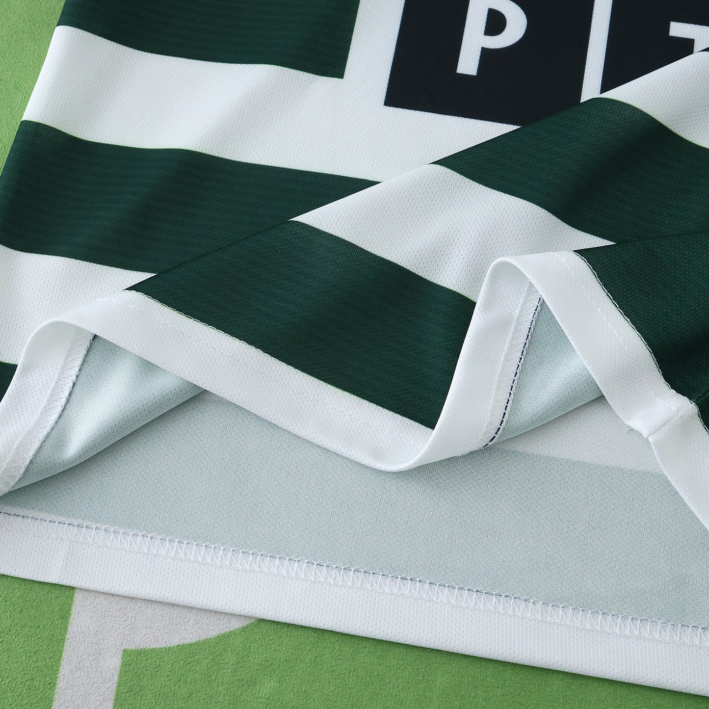 Sporting CP 2001/02 Home Jersey - Retro Edition (Kids)