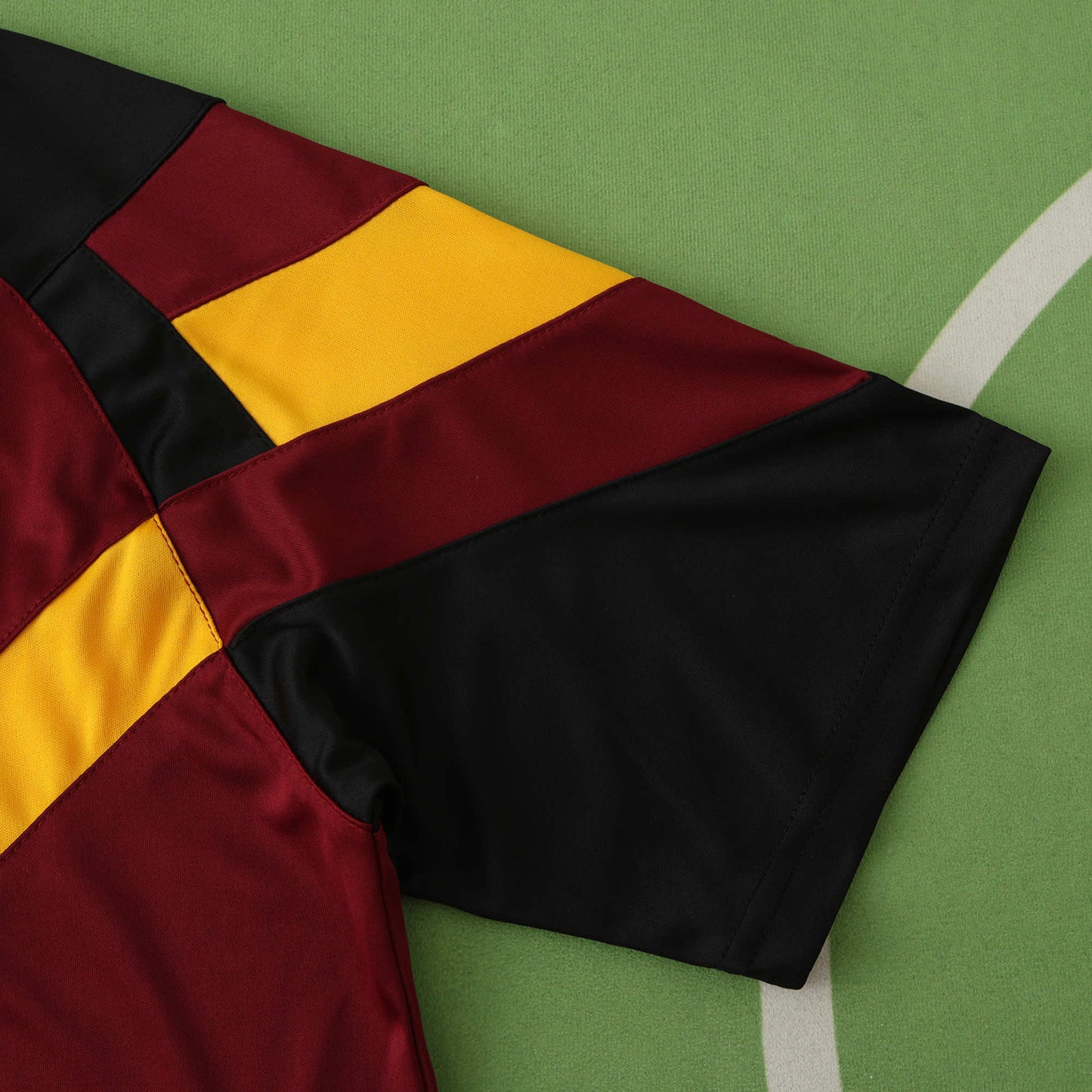 A.S Roma 2024/25 Training Jersey - Fan Edition