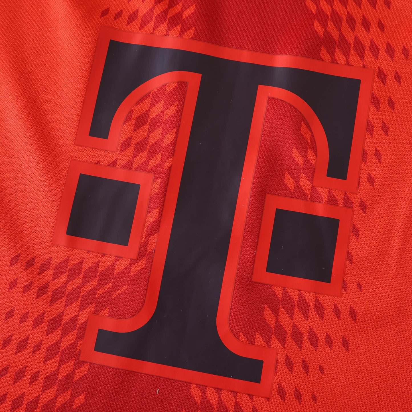 Bayern Munich 2024/25 Longsleeved Home Jersey - Fan Edition