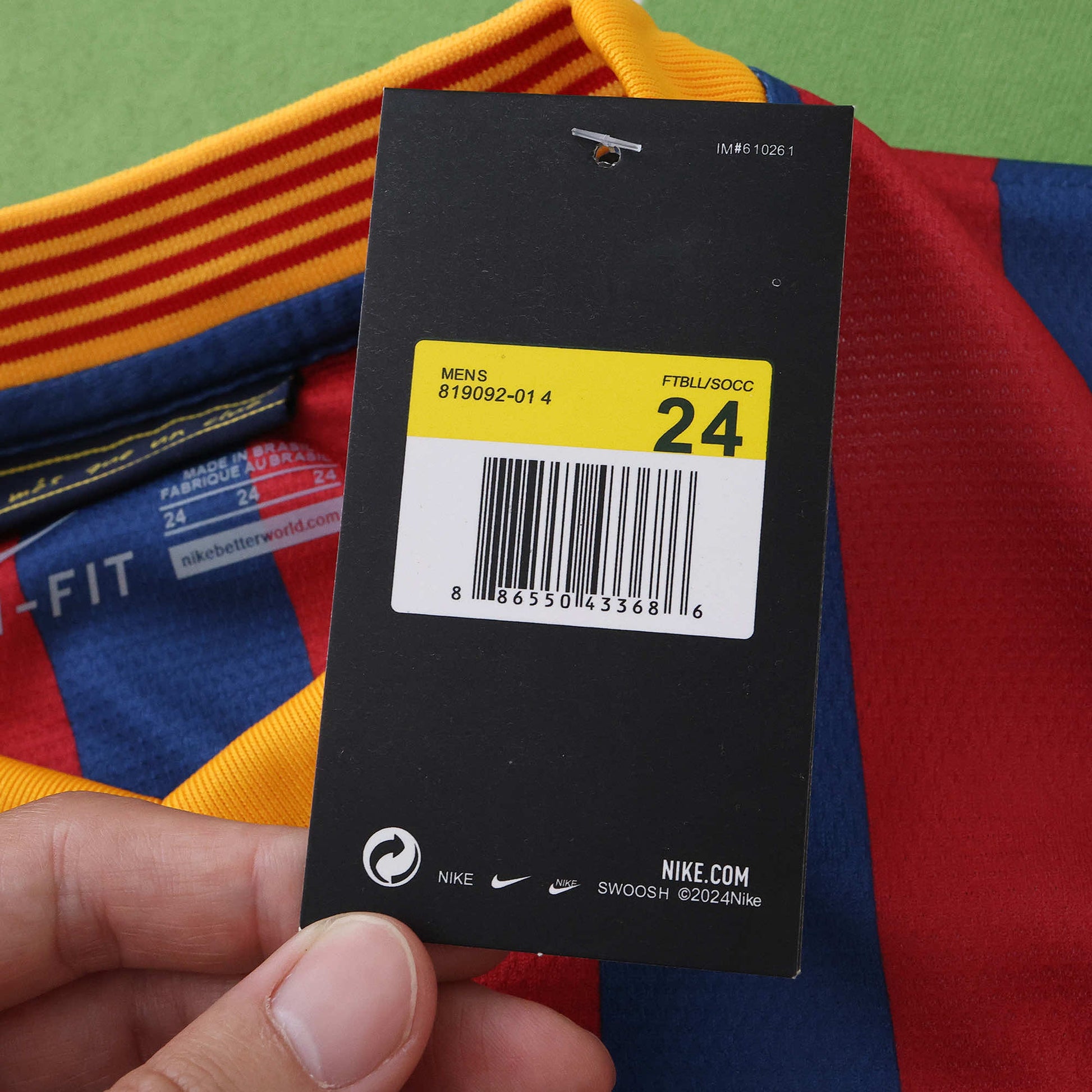 FC Barcelona 2013/14 Home Kit - Retro Edition (Kids) - The Jersey Vault