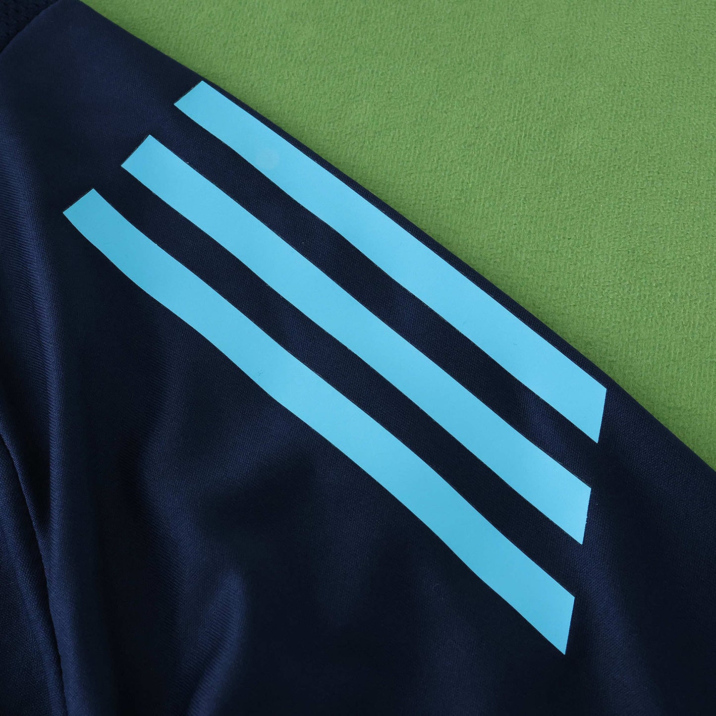 CR Flamengo 2025/26 Blue Training Jersey - Fan Edition