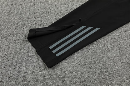 Italy 2024/25 Training Tracksuit (Black)