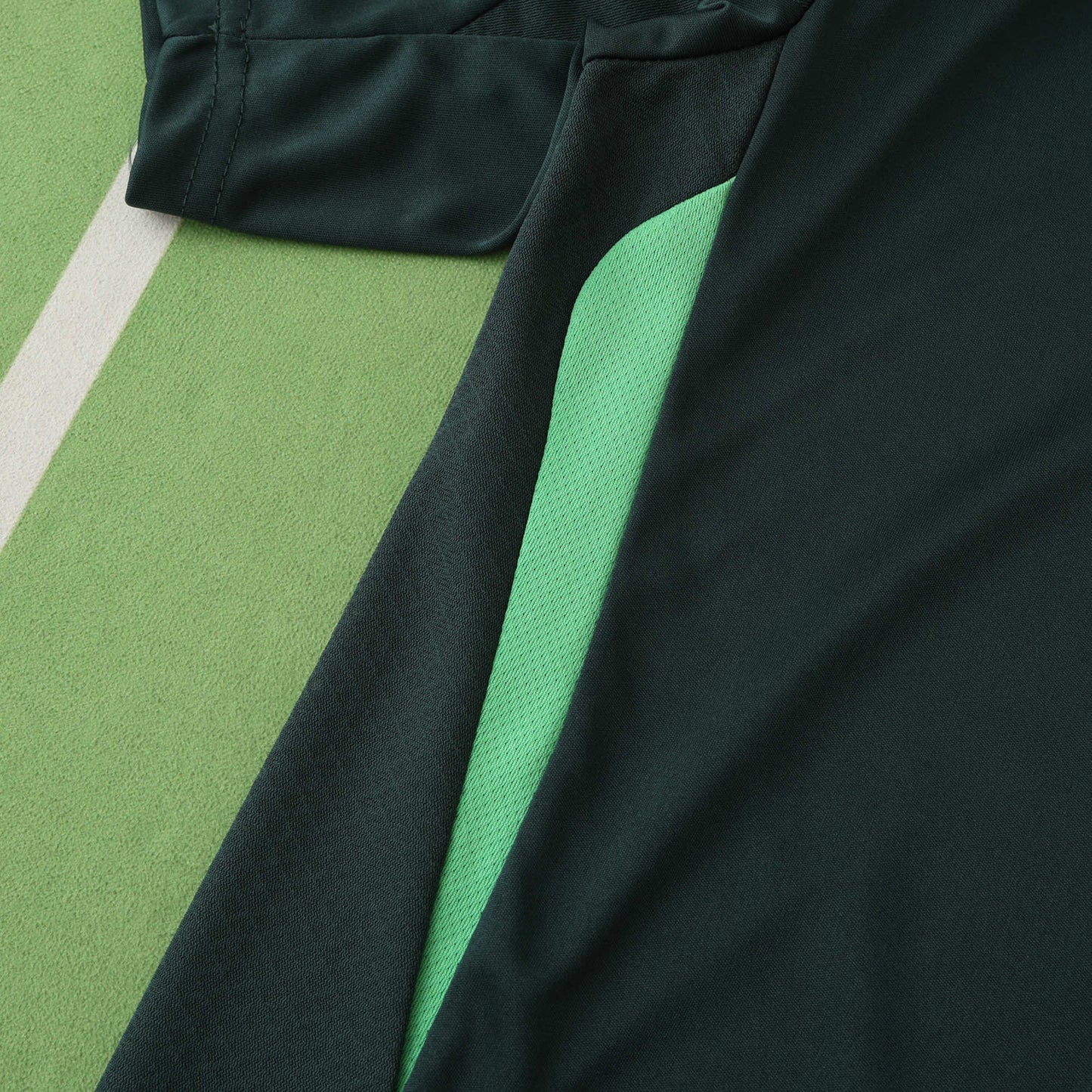 Algeria 2024/25 Away Jersey - Fan Edition