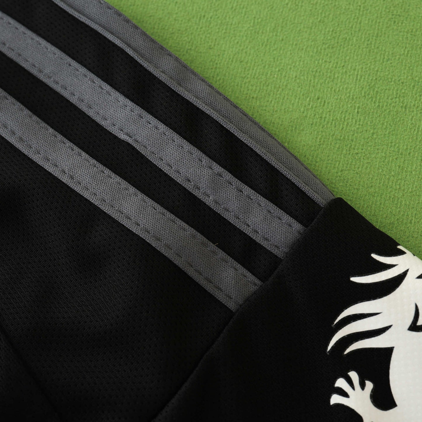 Leicester City 2024/25 Away Jersey - Fan Edition