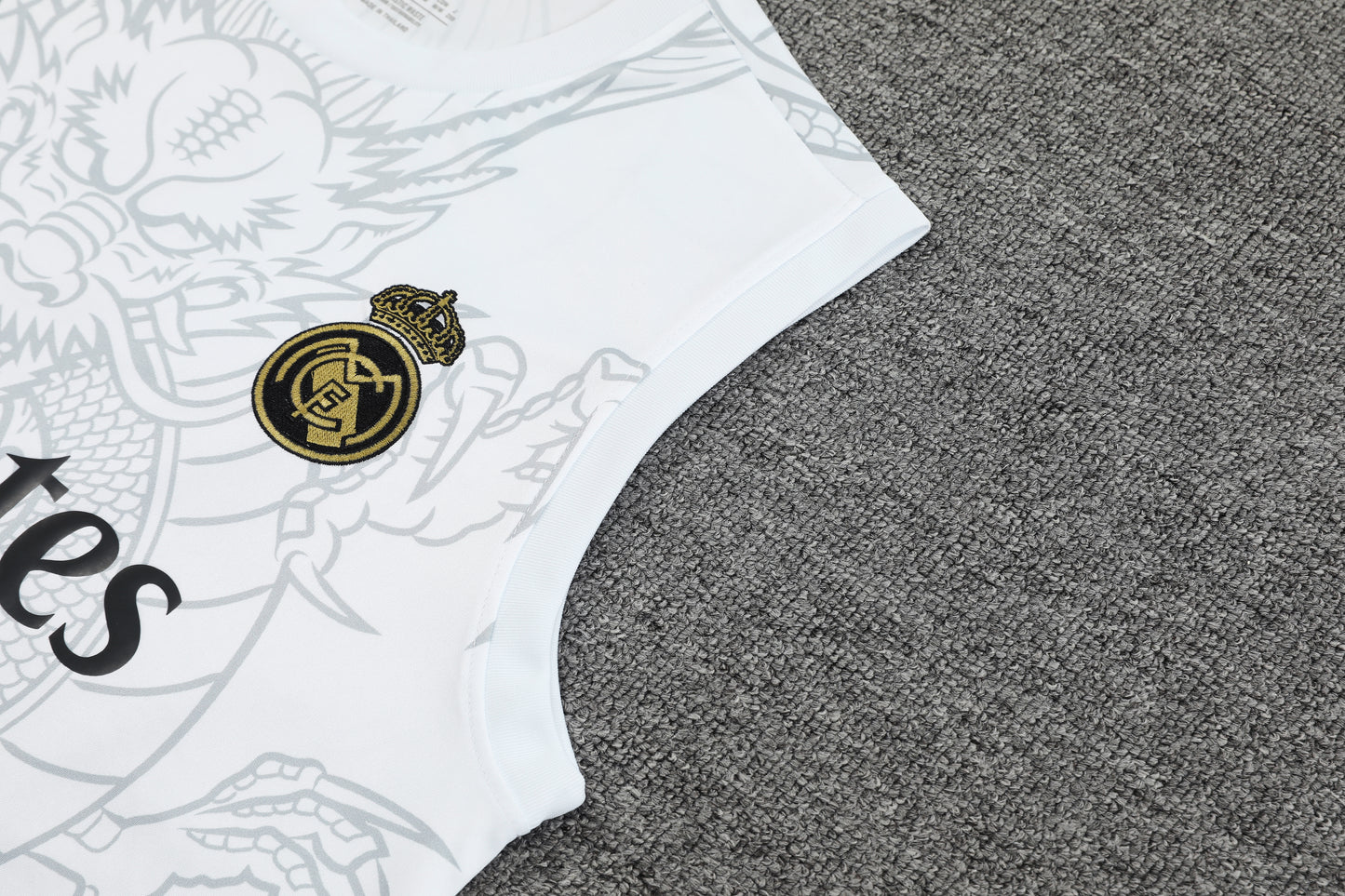 Real Madrid 2024/25 Training Vest Tracksuit (white 3)