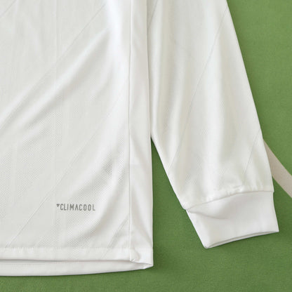 Real Madrid 2017/18 Longsleeved Home Jersey - Retro Edition - The Jersey Vault