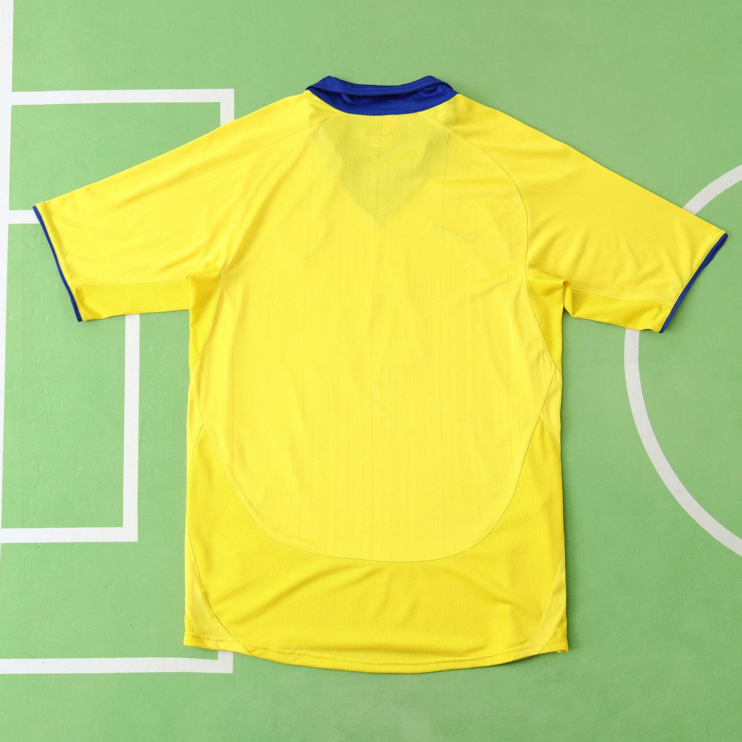 Arsenal 2004/05 Away Jersey - Retro Edition