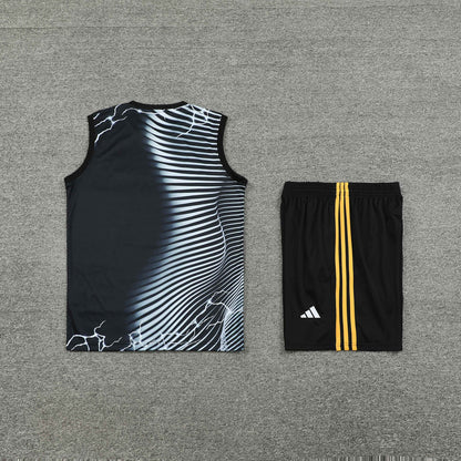 Real Madrid 2024/25 Training Vest Tracksuit (white panther)