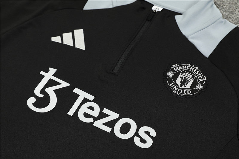 Manchester United 2024/25 Training Tracksuit (Black)
