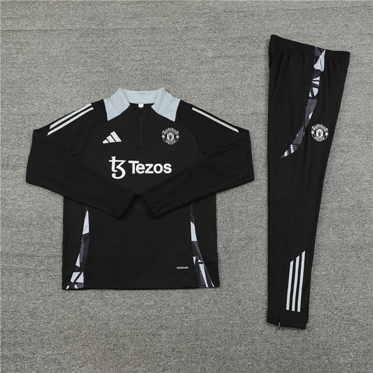 Manchester United 2024/25 Training Tracksuit (Black)