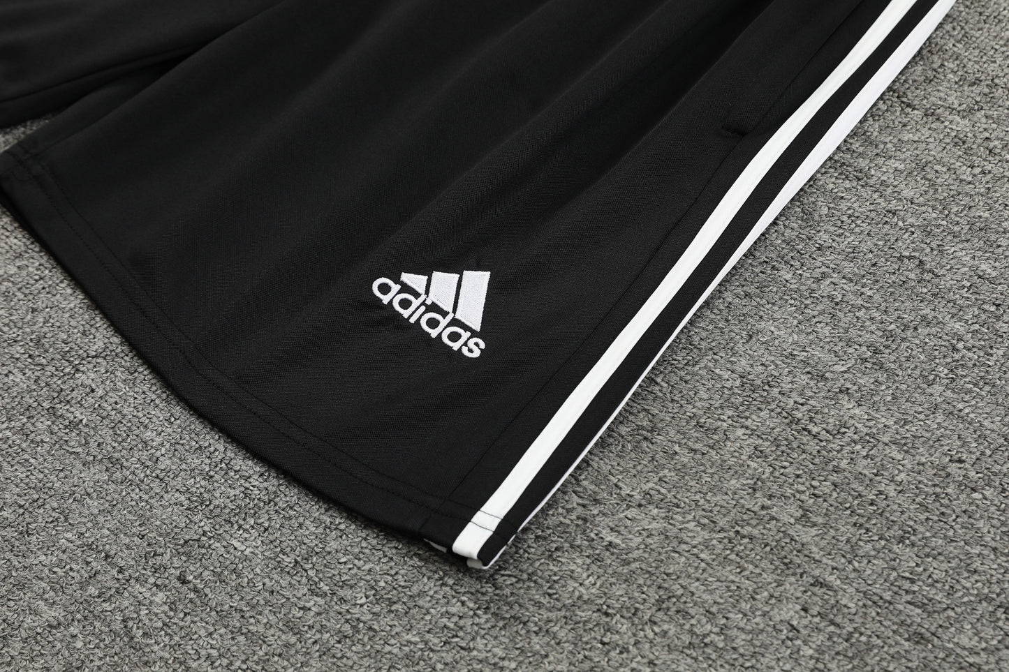 Real Madrid 2024/25 Training Vest Tracksuit (white 3)