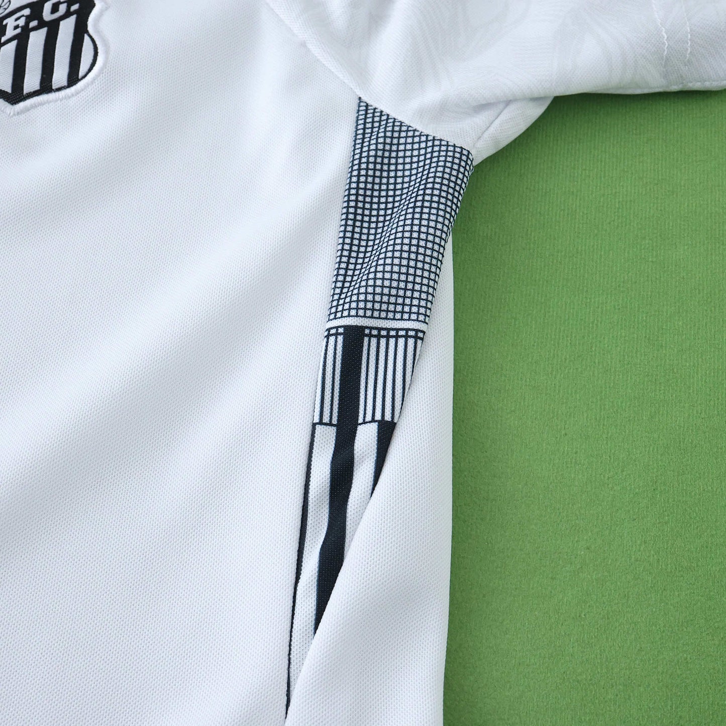 Santos FC 2024/25 Home Kit - Fan Edition (Kids)