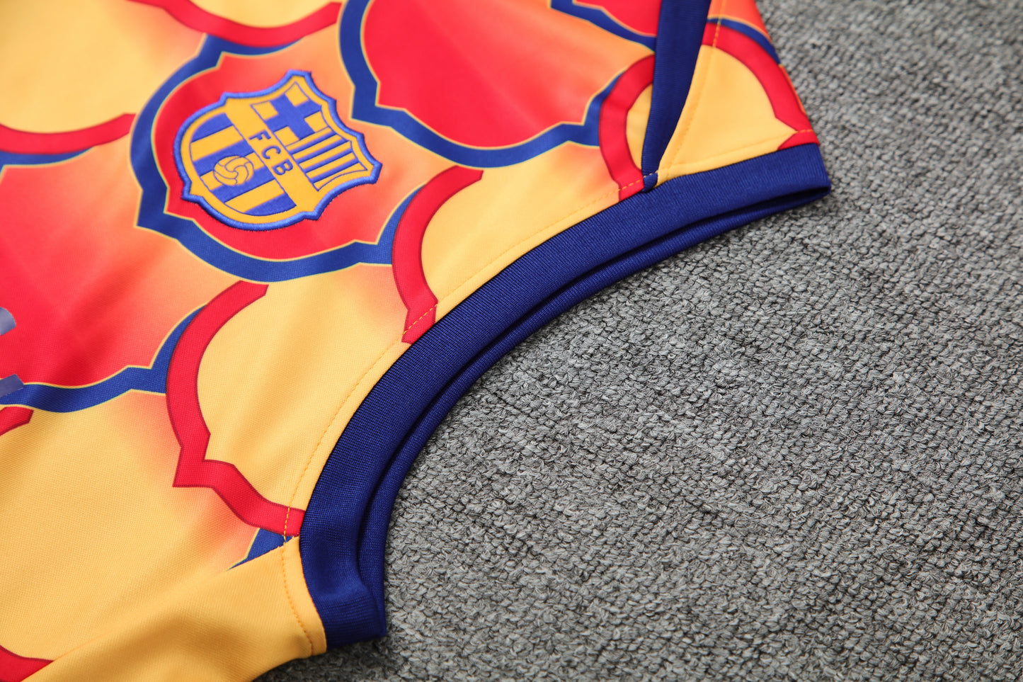 FC. Barcelona 2024/25 Training Vest Tracksuit (orange 2)