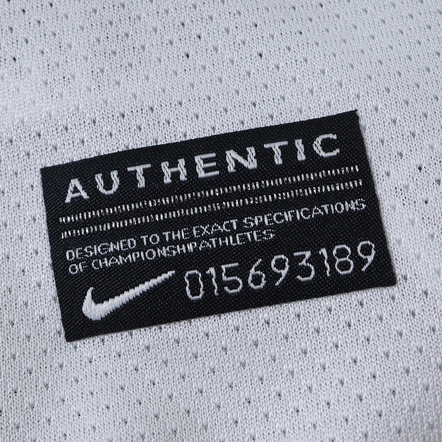 Manchester United 2010/11 Away Jersey - Retro Edition - The Jersey Vault
