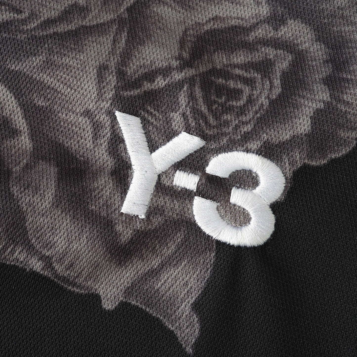 Real Madrid 2024/25 Y-3 Oynx Rose Jersey - Special Edition