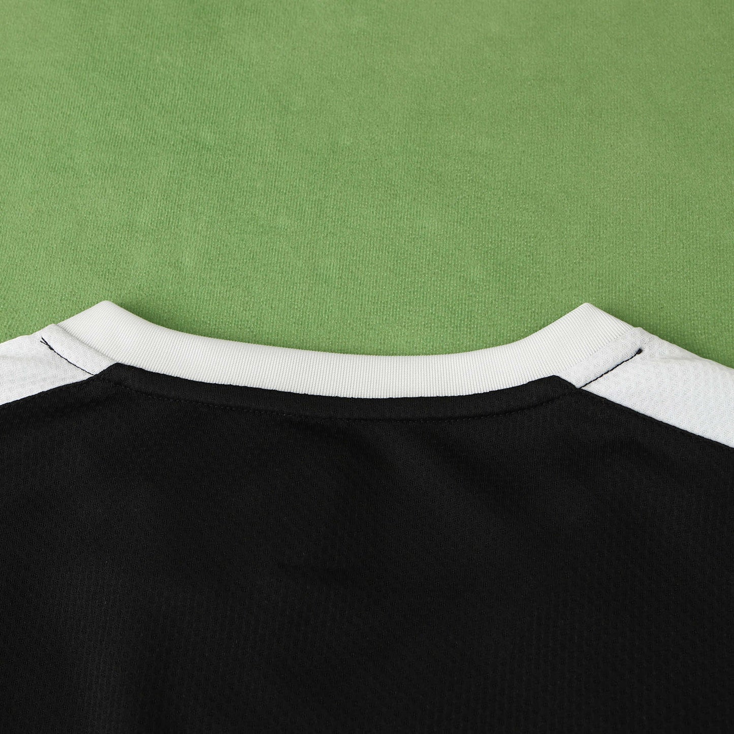 Leicester City 2015/16 Away Jersey - Retro Edition