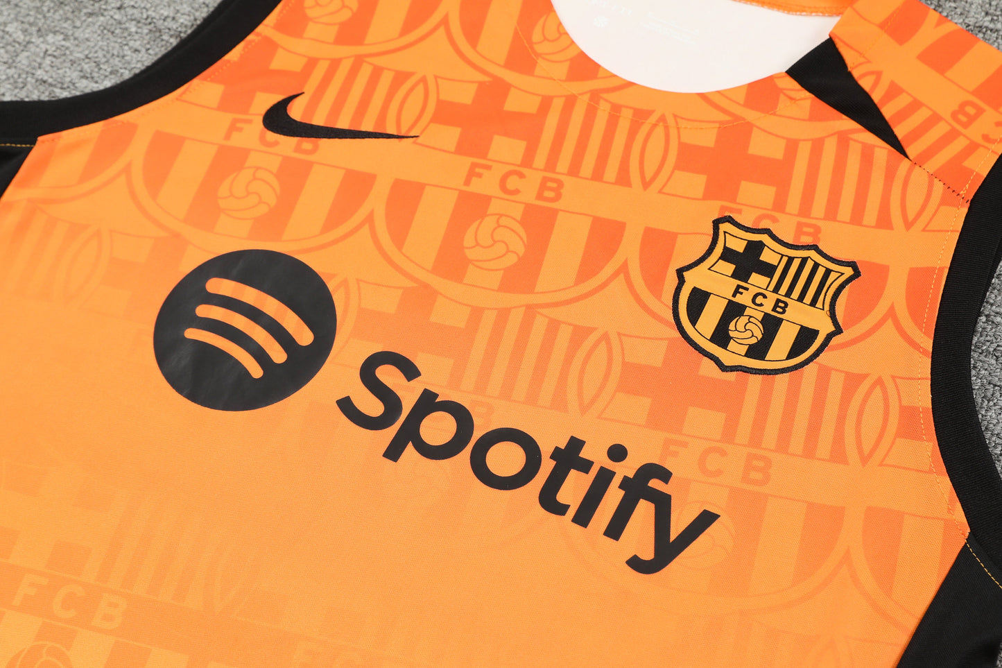 FC. Barcelona 2024/25 Training Vest Tracksuit (orange)
